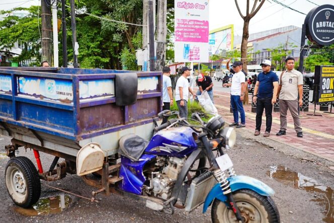 
 Wabup Lakukan Sidak Pastikan Program Gowa Annangkasi Berjalan Dengan Baik