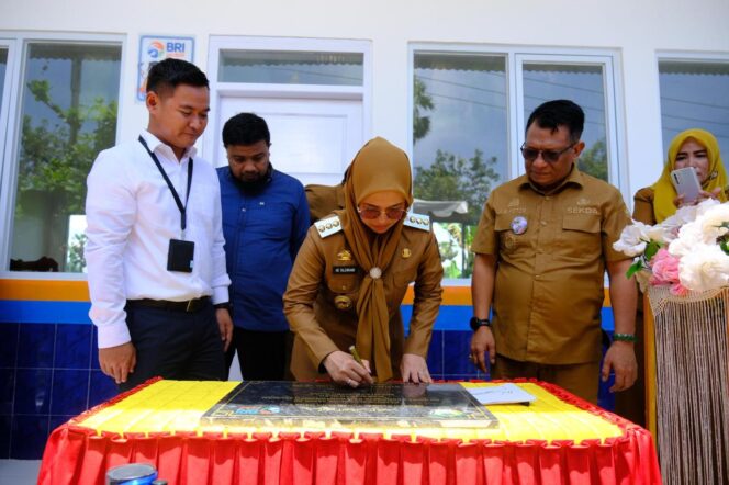 
 Bupati Gowa Resmikan Renovasi Gedung SDI Sorobaya Bantuan CSR Dari BRI