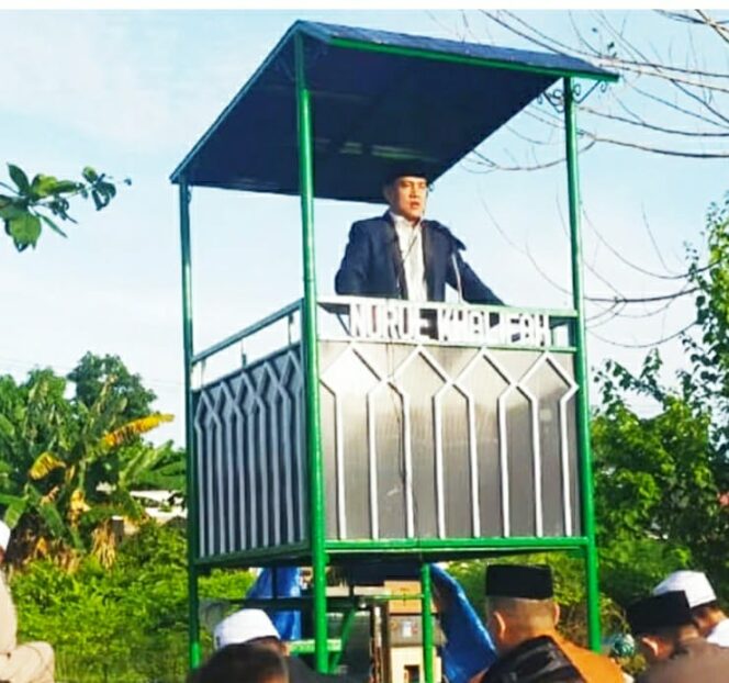
					Wakil Ketua DPRD Gowa Bacakan Sambutan Bupati Pada Shalat IdulFitri di Samata