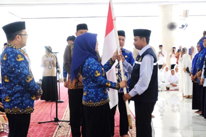 
					Didampingi Wabup, Bupati Gowa Husniah Talenrang Lepas 599 Jemaah Calon Haji Gowa