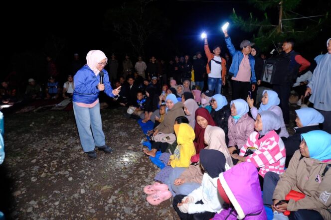 
					Program One Day One District, Bupati Husniah Nginap di Rumah Masyarakat Serap Aspirasi Warga