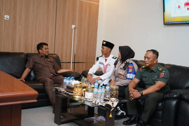 
					Selesai Bertugas Sebagai Paskibraka Nasional, Ananda Nadhif Berkunjung ke Wakil Ketua DPRD Gowa