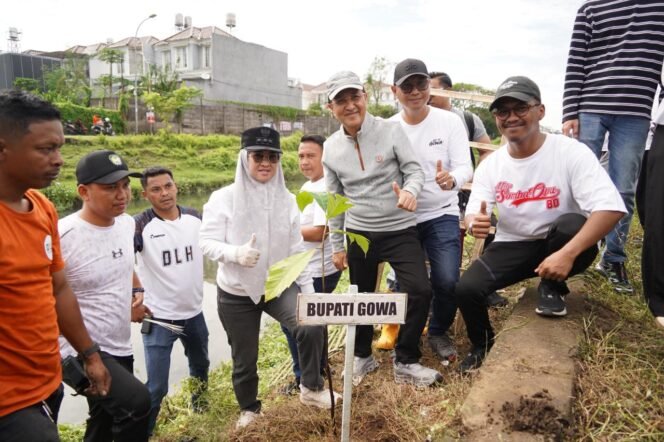 
					Jelang HJG 705, Pemkab Gowa dan Kemendes PDT Lakukan Penanaman Pohon