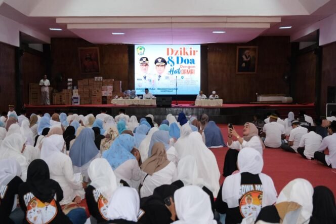 
					Dzikir dan Doa Relawan Hati Damai, Bupati Talenrang Ajak Terus Pererat Silaturahmi dan Rawat Persaudaraan