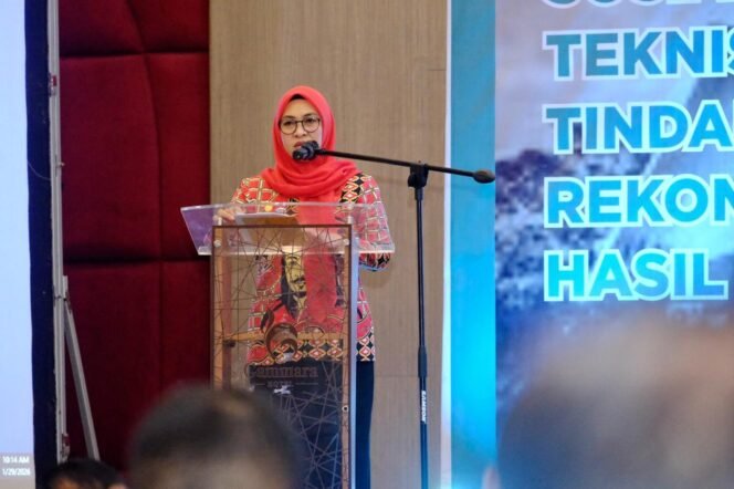 
					Bupati Gowa Dorong SKPD Teliti Dalam Penyelesaian Rekomendasi BPK