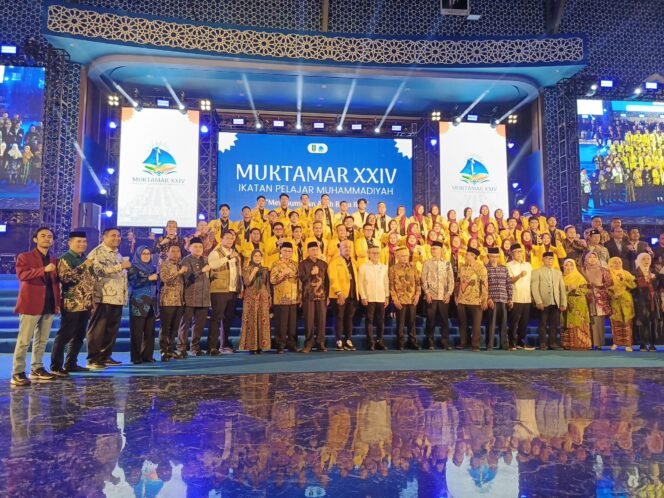 
					Ketua dan Wakil Ketua DPRD Gowa Hadiri Pembukaan Muktamar XXIV IPM