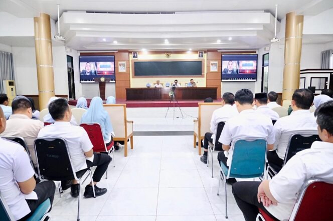 
					Tindak Lanjuti Arahan Presiden, Pemkab Gowa Canangkan Jum’at Bersih Serentak