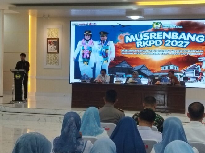 
					Ketua DPRD Gowa Fahmi Adam Sampaikan Pokir Pada Musrenbang RKPD 2027