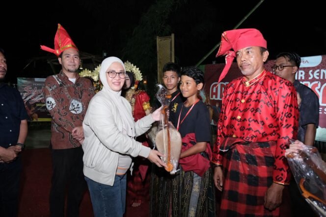 
					Buka Sekolah Sinrilik, Bupati Gowa Sebut Sinrilik Jaga Jejak Jati Diri Gowa