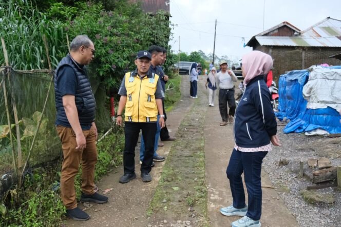 
					Tinjau Tiga Ruas Jalan di Tinggimoncong, Bupati Talenrang Dorong Akses Pertanian dan Wisata Lebih Baik