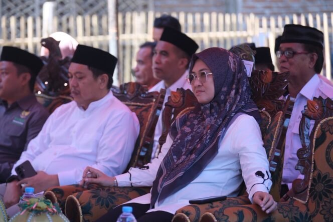 
					Hadiri Lebaran Yatim dan Penyandang Disabilitas, Bupati Gowa Sebut Sejalan dengan Program Penanganan Kemiskinan Daerah