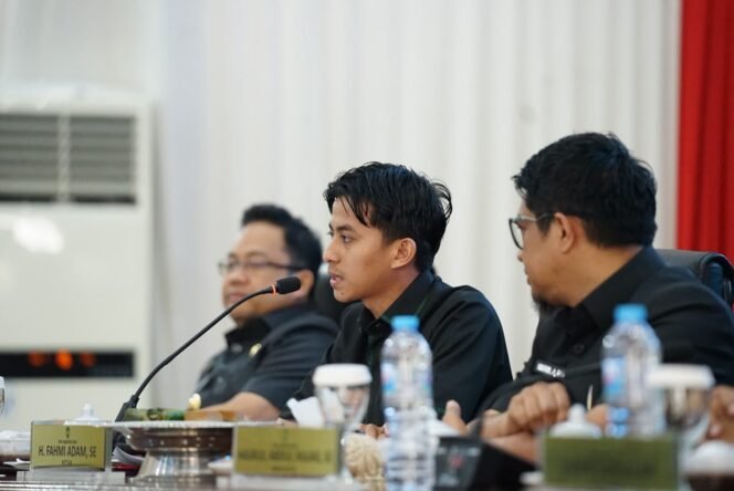 
					Sempat Tegang, Paripurna DPRD Gowa Tetap Digelar, Meski Bupati Gowa Minta Ditunda