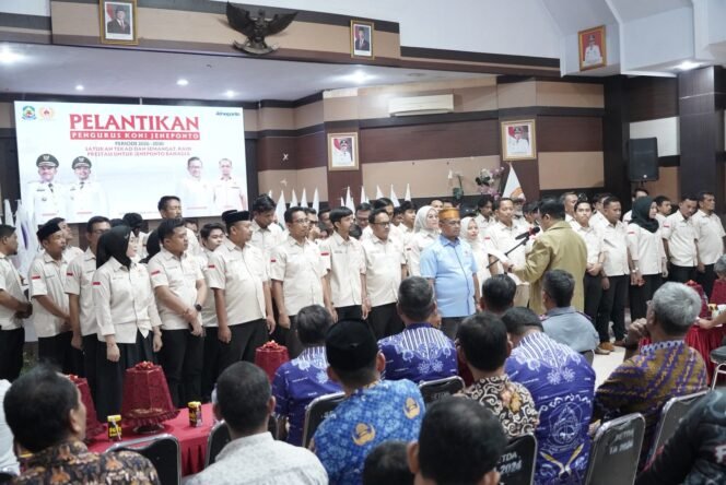 
					Setelah Maros, Kini Giliran Pengurus KONI Jeneponto Resmi Dilantik Darmawangsyah Muin