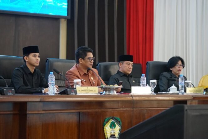 
					7 Fraksi DPRD Gowa Setuju Usulkan Berhentikan Bupati