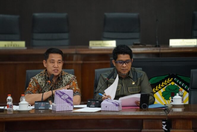 
					DPRD Gowa Gelar RDPU Terkait Pemberhentian Sementara Sejumlah Pejabat Tinggi Pratama