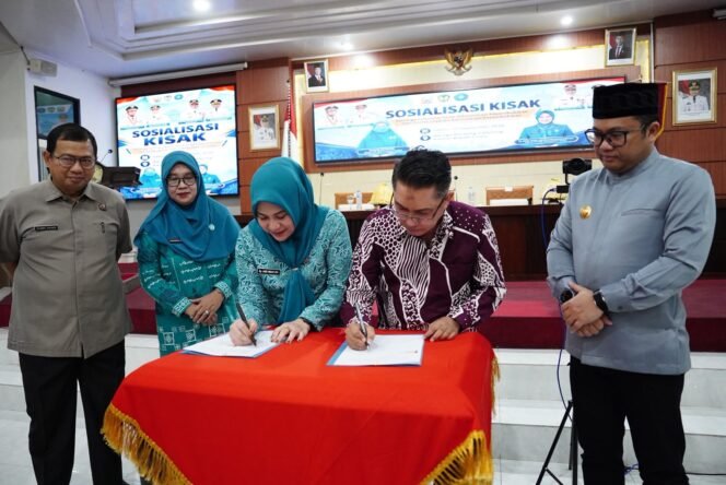 
					Kolaborasi dengan PKK, Pemkab Gowa Komitmen Percepat Penuntasan Administrasi Kependudukan