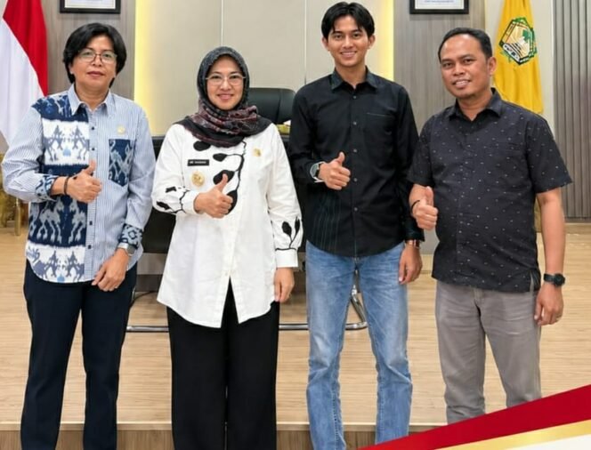 
					Foto Bersama Bupati Gowa dengan Pimpinan DPRD Gowa, Begini Penjelasan Soal Sikap Politik DPRD